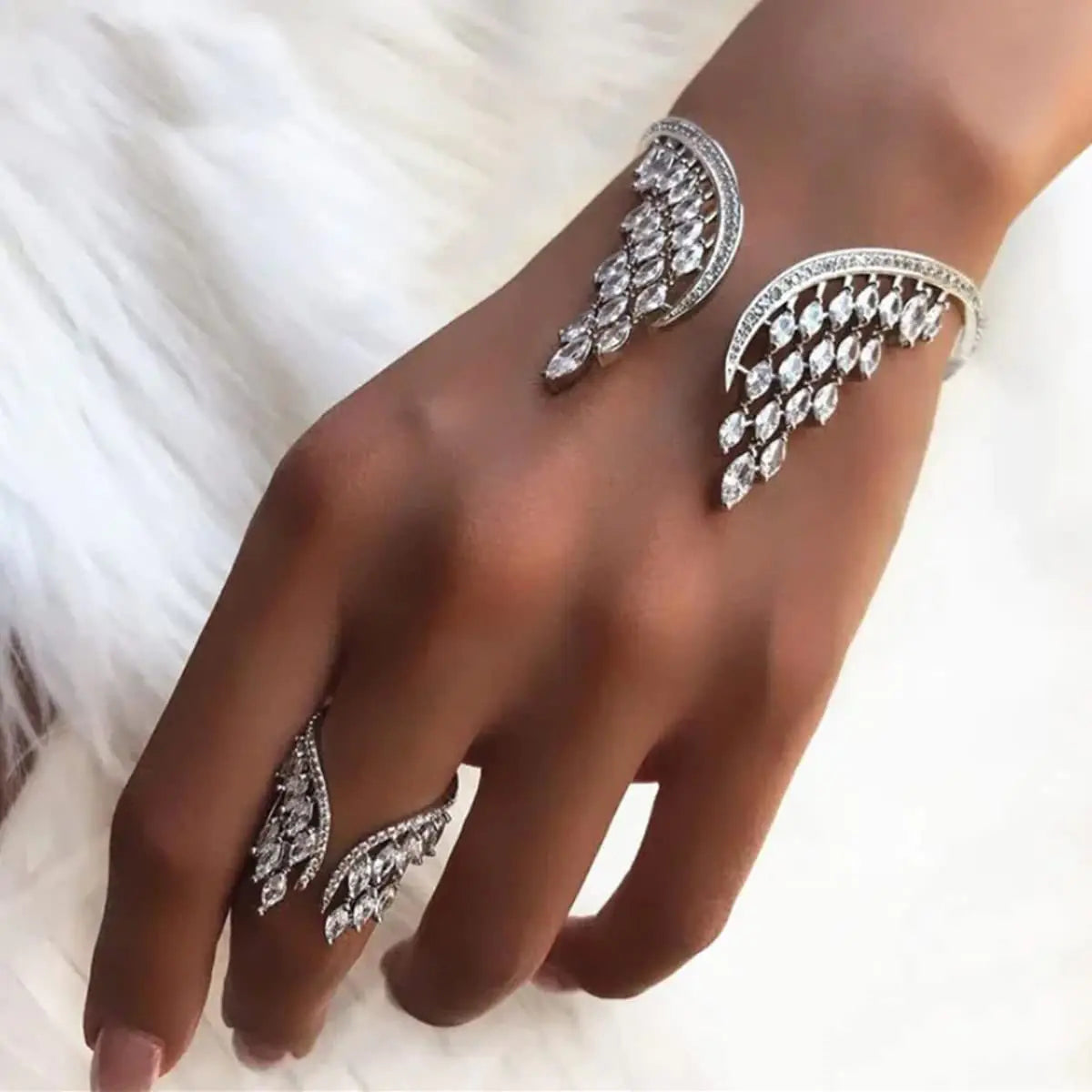 New Women's Angel Wing Ring - Alloy Engagement Jewelry