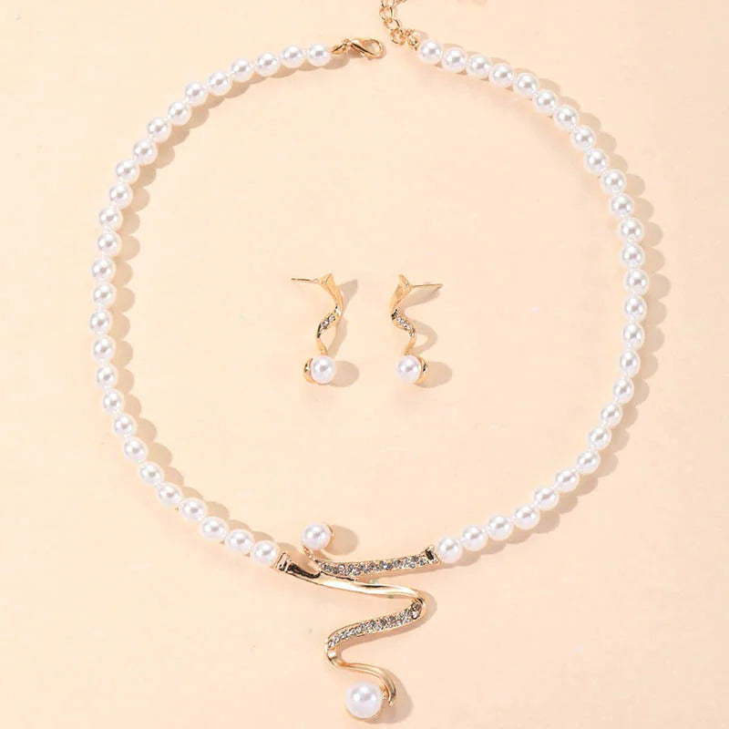 3-Piece Women's Pearl Rhinestone Wedding Jewelry Set