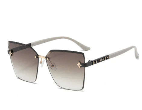 Trendy Women's Sunglasses with Unique Edge Design